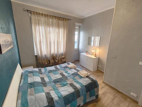 Canoeing, Bedroom