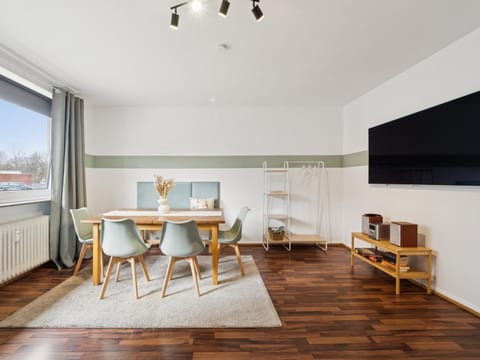 Dining area, Bedroom