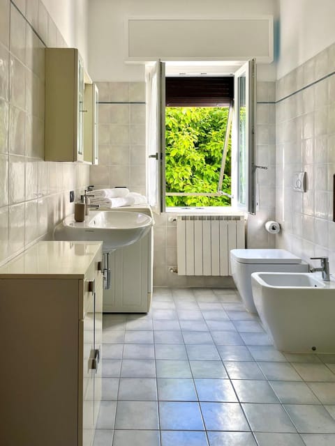 Civico 20, Quiet Cozy Studio Air Condition Apartment in Mandello del Lario