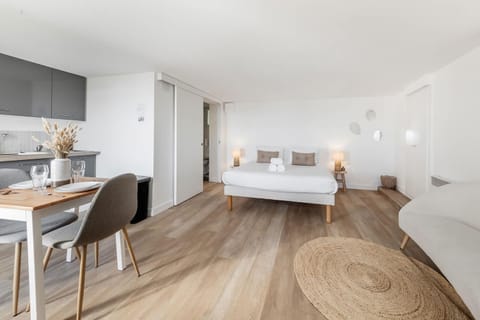 Bord de l'eau 2 - Studio - Sea view Apartment in Cancale