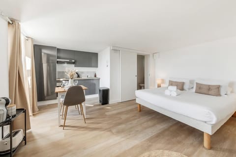 Bord de l'eau 2 - Studio - Sea view Apartment in Cancale