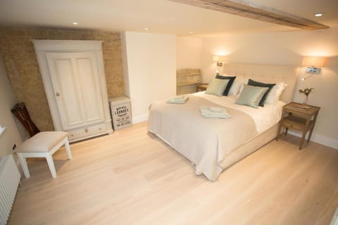 Craigmoor Cottage, enchanting, tranquil & central Villa in Bourton-on-the-Water