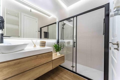 Luxury Apartment 6 Bedroom in Downtown by TuriVida Apartment in Centro