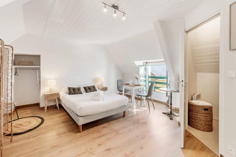 Bord de l'eau 5 - Studio - Sea view Apartment in Cancale