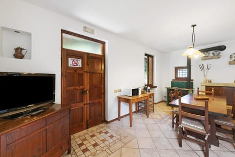 Villetta Arcadia Corallo House in Province of Brescia