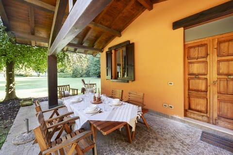 Villetta Arcadia Corallo House in Province of Brescia