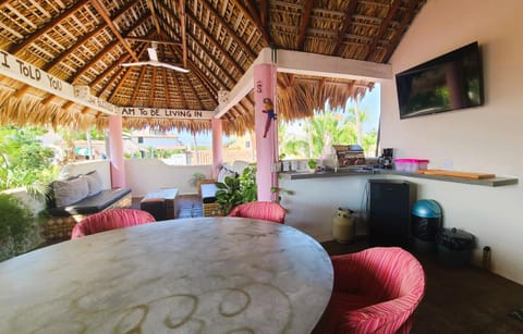 Patio, BBQ facilities, Dining area