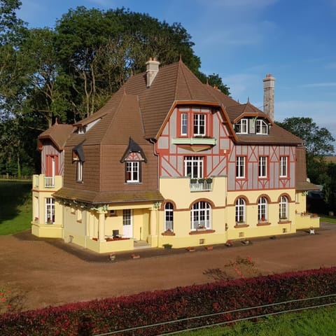 Property building, Landmark view