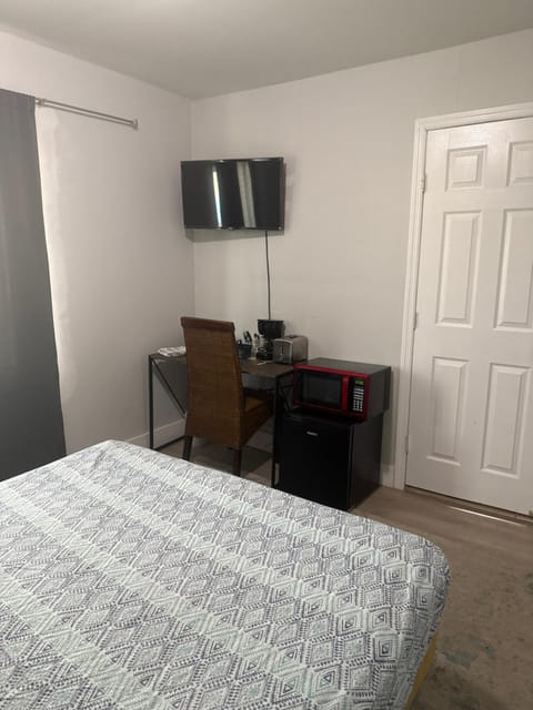 Suite in Dania Beach Vacation rental in Dania Beach