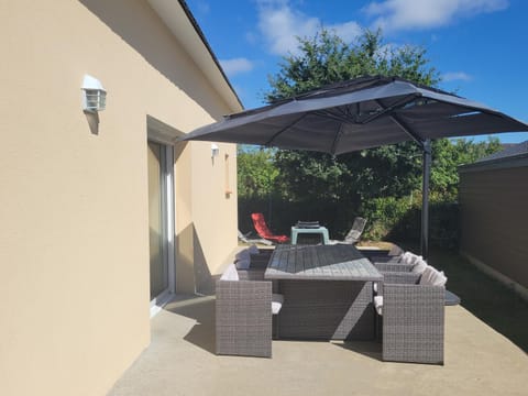 Day, Garden, Balcony/Terrace, Balcony/Terrace, Dining area, sunbed