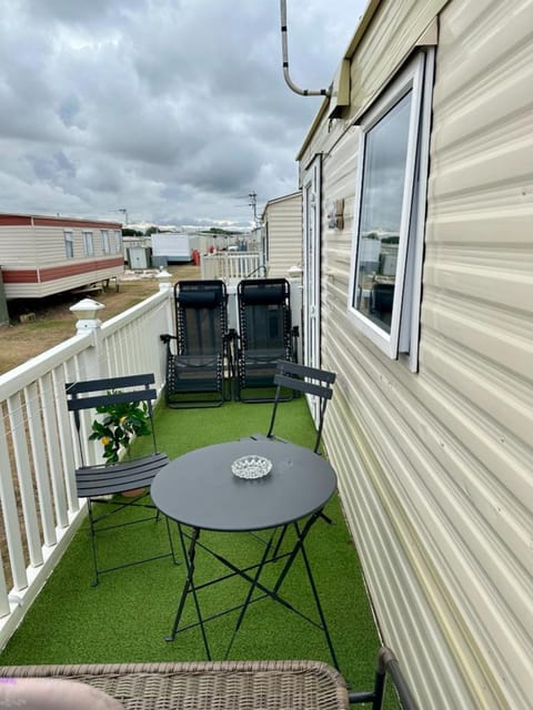 Patio, Balcony/Terrace