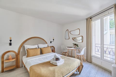 Bed, Bedroom