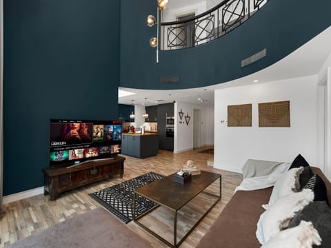 TV and multimedia, Living room, Seating area