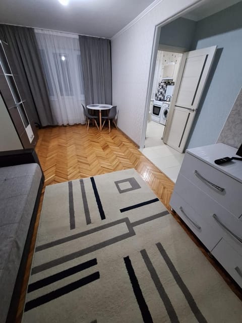 Bedroom, wardrobe