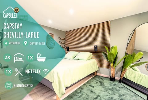 Property building, Photo of the whole room, Logo/Certificate/Sign