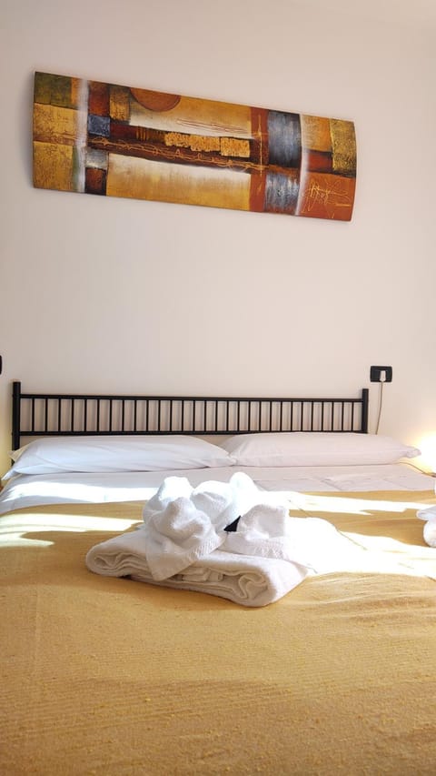 All'Ombra di Santa Chiara, 140mq, 3 camere, Idromassaggio - MyAssisiSuite, Assisi centro - Mówimy po polsku Apartment in Assisi