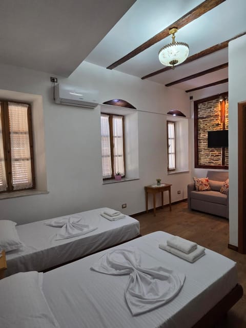 Antique House Muradie Bed and Breakfast in Vlorë