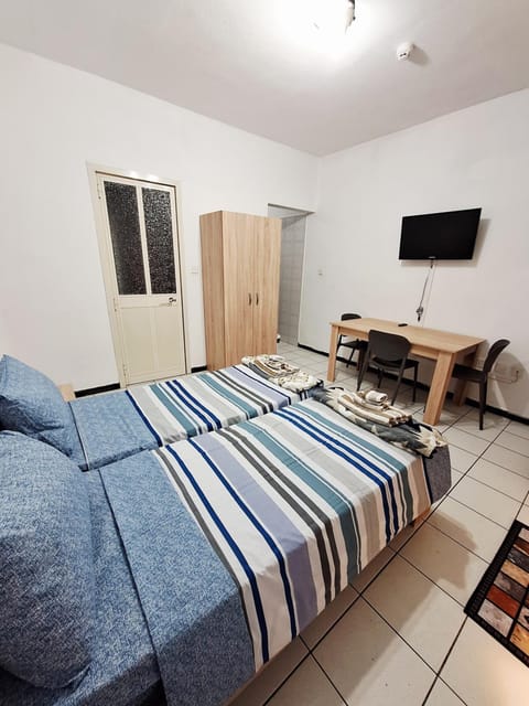 Lovely Paceville Studio D Apartment in Saint Julians