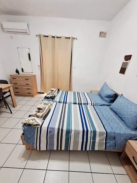 Lovely Paceville Studio D Apartment in Saint Julians