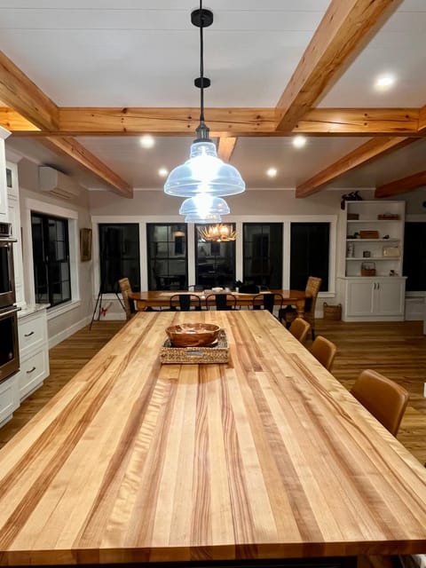 Silver Lake Lodge House in Penobscot