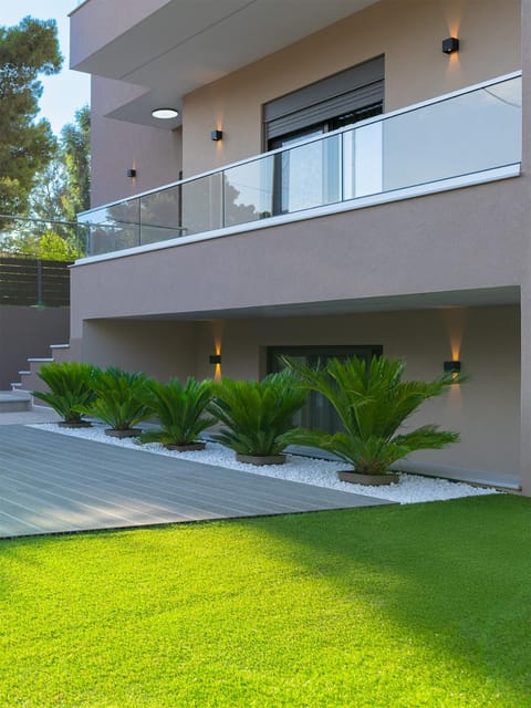 Property building, Spring, Day, Garden, Garden view