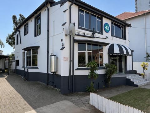 Property building, Day