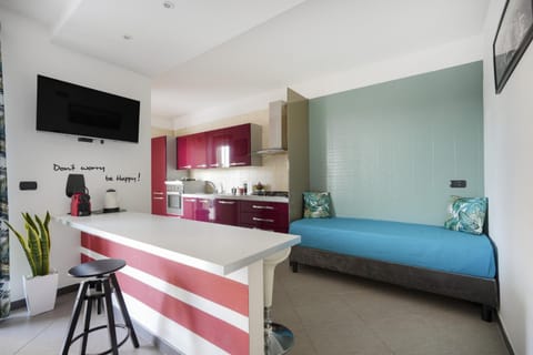 Sky Gate - Red Suite by the Airport Apartment hotel in Bari