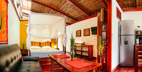 Bed, Living room