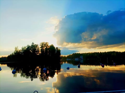 Accommodation on a sailboat in Sysmä harbour Docked boat in Finland