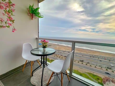 Day, Natural landscape, View (from property/room), Balcony/Terrace, Living room, Sea view