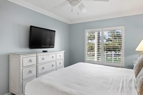 Marina Villa 603 - Captiva Two Bedroom Deluxe Harbourfront Residence House in Sanibel Island