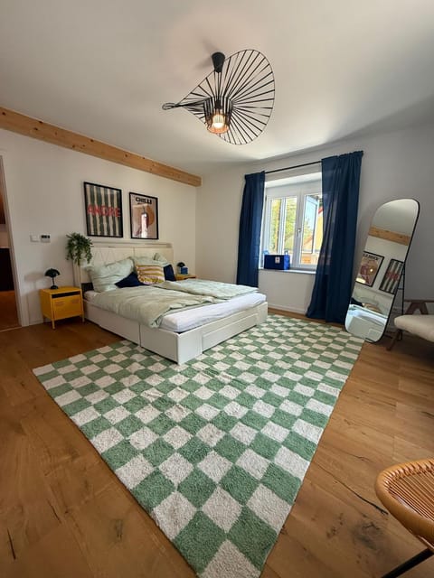 Bed, Bedroom