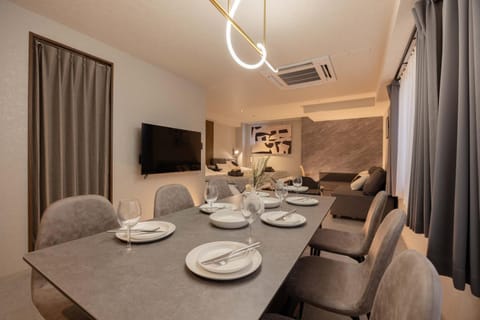 TV and multimedia, Dining area