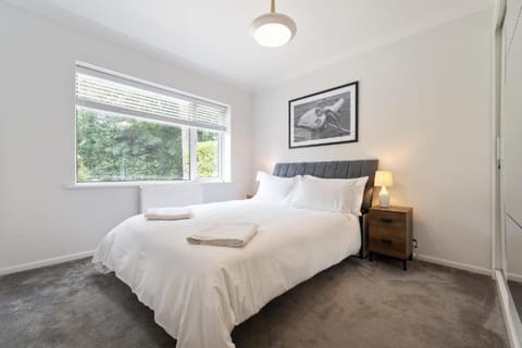 Coastal Garden Retreat House in Poole