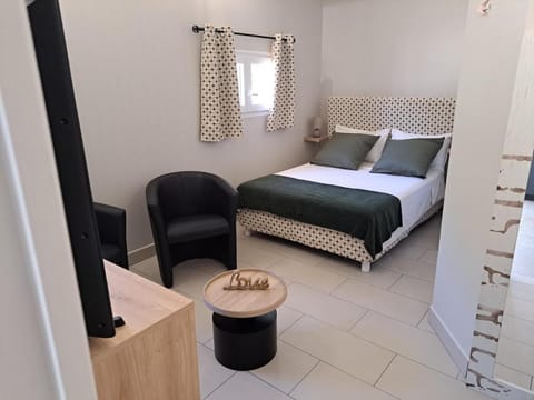 Appartement indépendant Apartment in Sausset-les-Pins