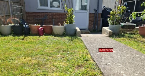 Property building, Spring, Day, Garden, Garden view