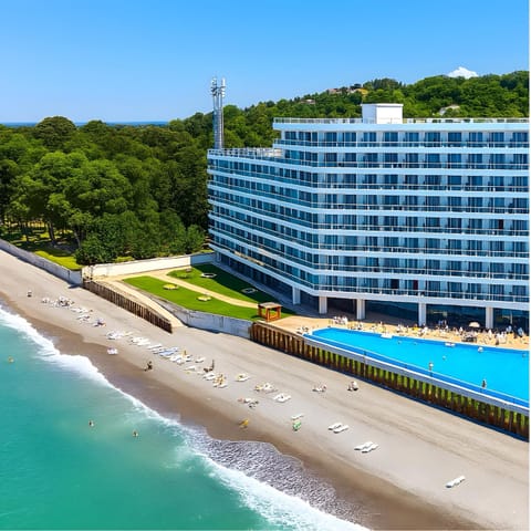 Property building, Beach, Swimming pool