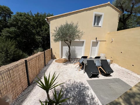 Patio, Garden
