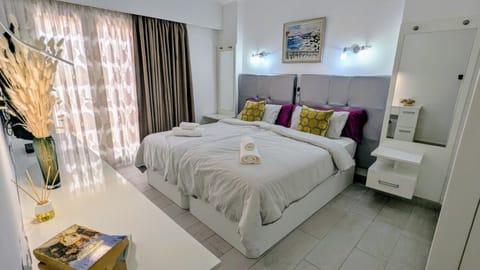 Bed, TV and multimedia, Bedroom, flat iron, furniture, internet, safe, towels, wardrobe