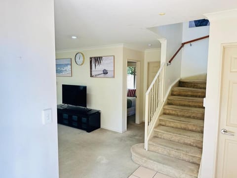 Rest in Auckland City, Sylvia Park New Zealand House in Auckland