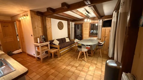 Appartement clos du linga pieds des pistes du LINGA Apartment in Châtel