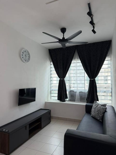 TV and multimedia, Living room, air conditioner