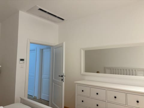 BASTADUR rooms Vacation rental in Dobrota