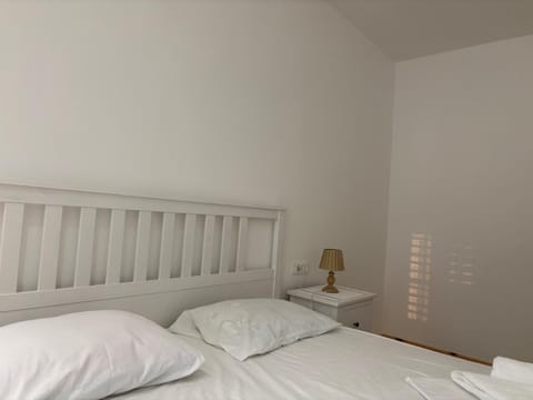 BASTADUR rooms Vacation rental in Dobrota