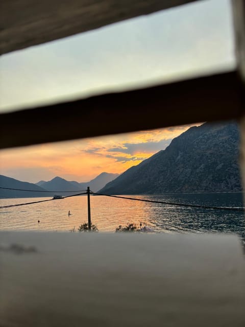 BASTADUR rooms Vacation rental in Dobrota