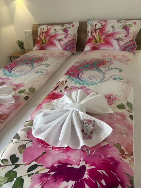 Vikendica Dijana Ramsko jezero House in Federation of Bosnia and Herzegovina