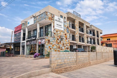 Property building, Location