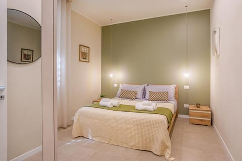 Bed, Photo of the whole room, Bedroom, towels, wardrobe