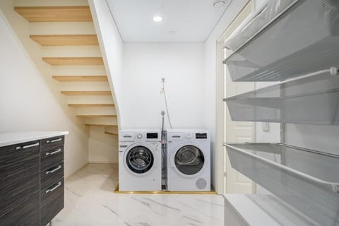 Modern apartment with jacuzzi and sauna Apartment in Finland