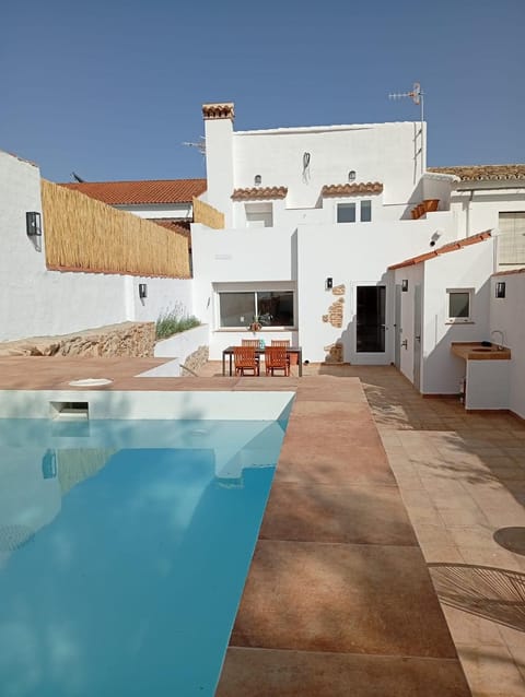 Garden, Swimming pool